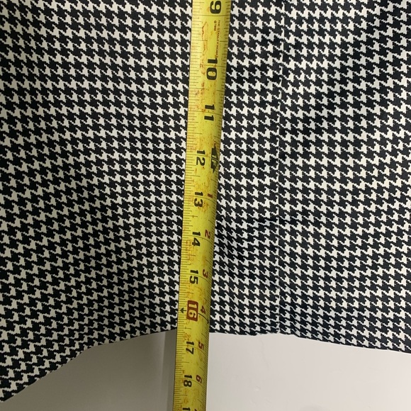 Izod Perform Black and White Houndstooth Print Golf Skort Size 8 - Picture 12 of 13